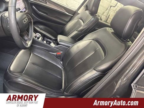 Used 2023 Jeep Grand Cherokee L Limited image 13