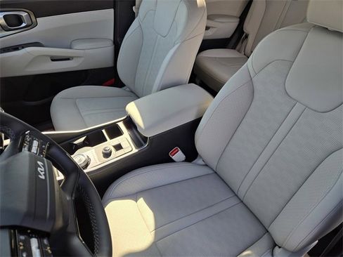 New 2026 Kia Sorento EX image 19