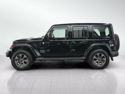 Used 2020 Jeep Wrangler Unlimited Sahara w/ Uconnect 4C Nav & Sound Group AWD/4WD image 2