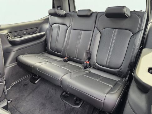 New 2026 Jeep Grand Wagoneer 2WD image 34