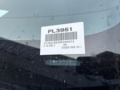 Used 2023 Tesla Model S Standard Range image 9