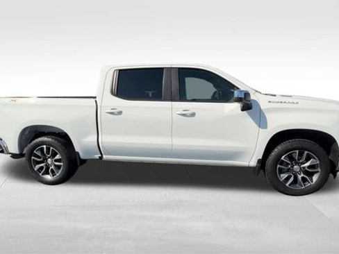 Certified 2024 Chevrolet Silverado 1500 LT AWD/4WD image 8
