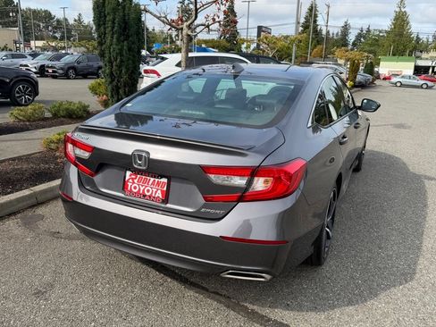 Used 2019 Honda Accord Sport image 7