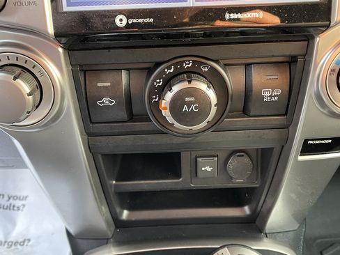 Certified 2024 Toyota 4Runner SR5 AWD/4WD image 24