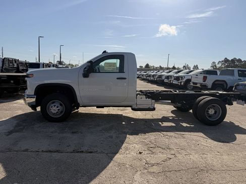 New 2025 Chevrolet Silverado 3500 W/T w/ WT Convenience Package AWD/4WD image 2