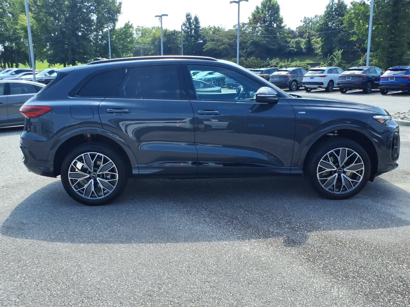 New 2026 Audi Q5 Premium Plus AWD/4WD image 7