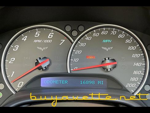 Used 2012 Chevrolet Corvette Grand Sport w/ 3LT Preferred Equipment Group image 18