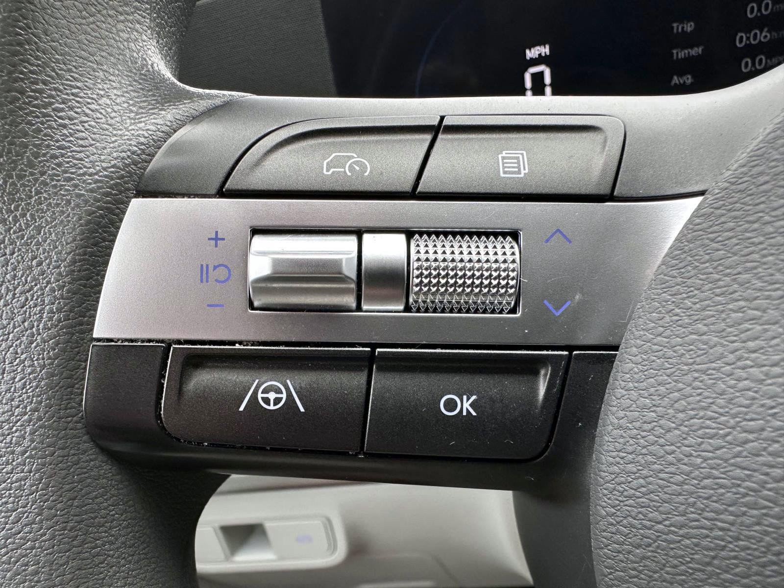 Used 2024 Hyundai Kona SE AWD/4WD image 17