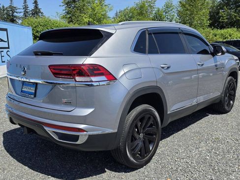 Used 2021 Volkswagen Atlas Cross Sport SEL AWD/4WD image 3