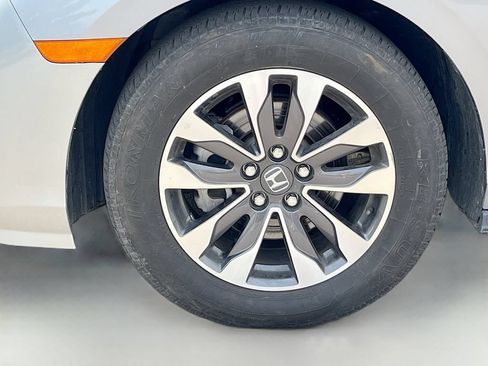 Used 2021 Honda Odyssey EX-L image 10
