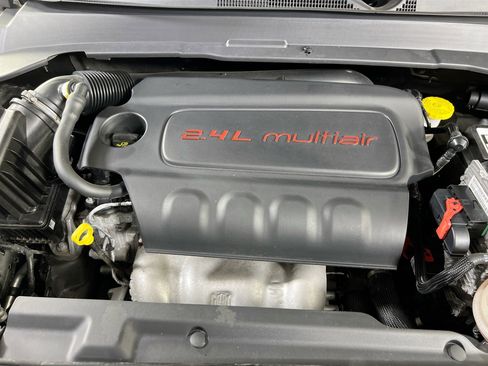 Used 2022 Jeep Compass Trailhawk AWD/4WD image 26