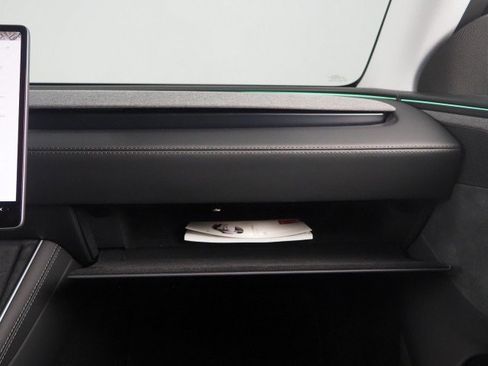 Used 2026 Tesla Model Y Long Range RWD image 47