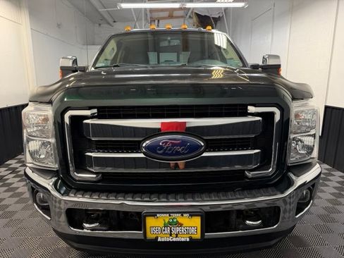 Used 2016 Ford F350 King Ranch w/ King Ranch w/Chrome Package AWD/4WD image 2
