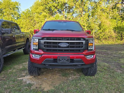 Used 2023 Ford F150 Lariat image 2