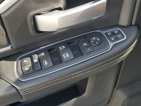 Used 2024 RAM 2500 Big Horn image 19