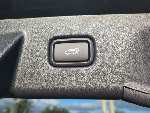 New 2026 Hyundai Tucson Limited FWD image 15