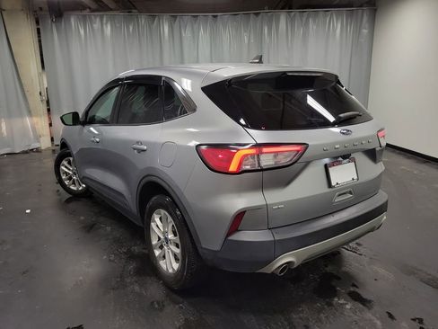 Used 2021 Ford Escape SE w/ Convenience Package image 6
