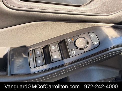 Used 2024 Nissan Rogue SV w/ SV Premium Package AWD/4WD image 31