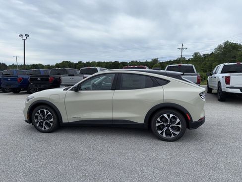 New 2025 Ford Mustang Mach-E Select w/ Comfort Package Lite image 9