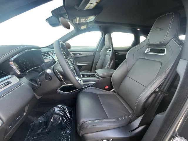 New 2026 Jaguar F-PACE R-Dynamic S AWD/4WD image 10