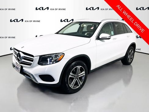 Used 2019 Mercedes-Benz GLC 300 4MATIC image 3
