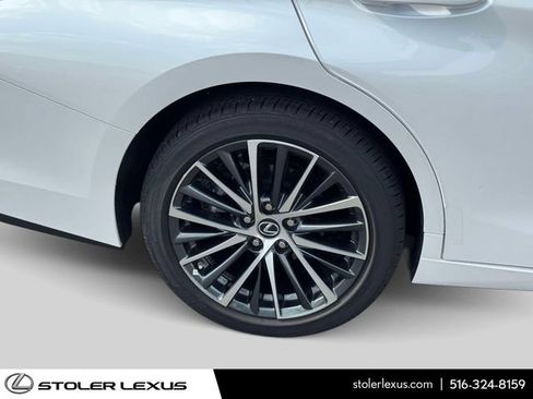 Certified 2025 Lexus ES 350 w/ Premium Package FWD image 7
