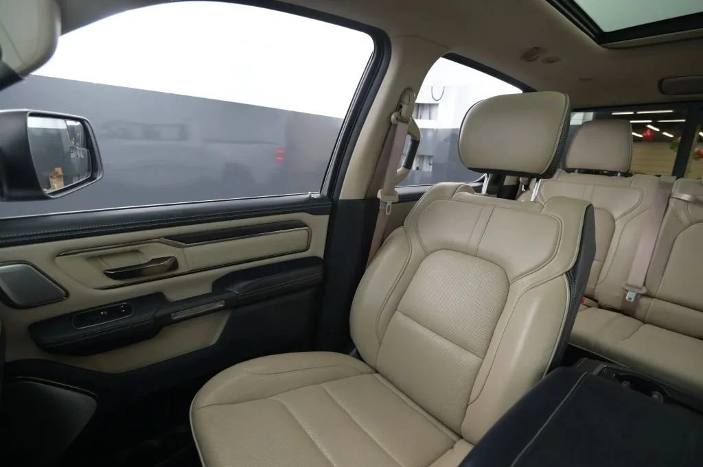 Used 2019 RAM 1500 Limited AWD/4WD image 34