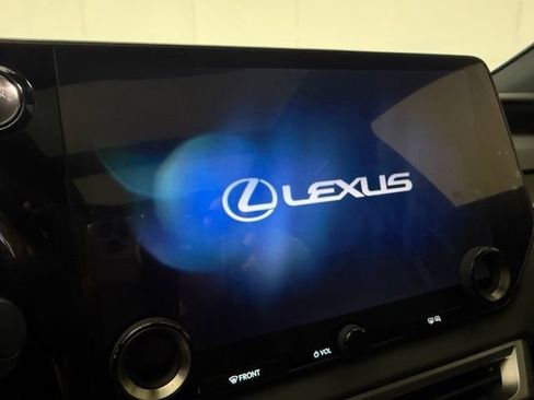 Used 2023 Lexus RX 350 w/ Accessory Package (2T) AWD/4WD image 19