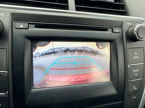 Used 2016 Toyota Camry SE FWD image 10