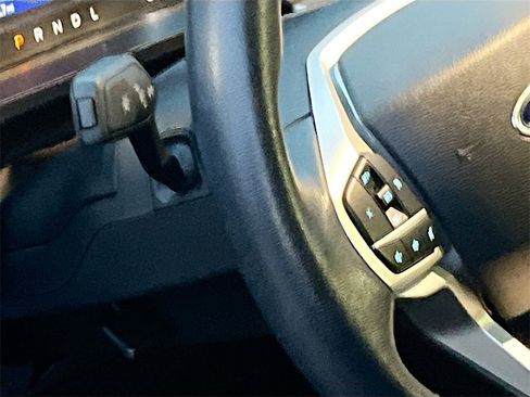 Used 2022 Ford Explorer XLT image 10