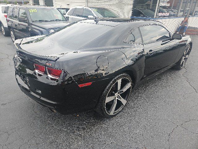 Used 2012 Chevrolet Camaro SS w/ RS Package RWD image 4