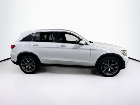 Used 2021 Mercedes-Benz GLC 300 4MATIC image 4