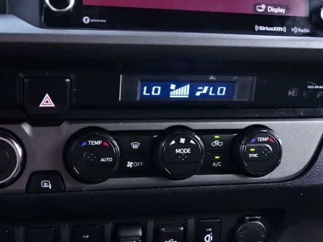 Certified 2023 Toyota Tacoma TRD Off-Road w/ Technology Package AWD/4WD image 31
