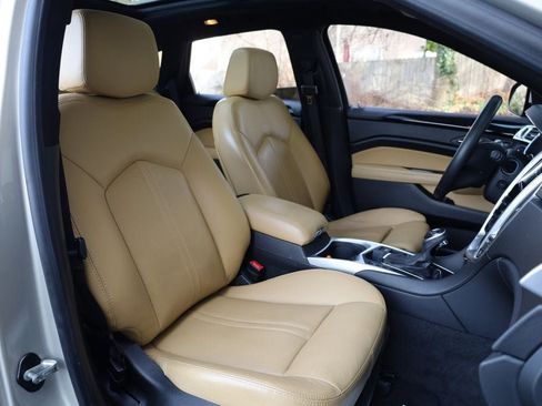 Used 2016 Cadillac SRX Premium w/ Driver Assist Package image 22