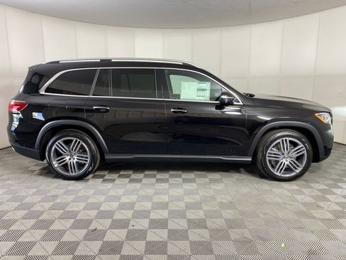 New 2025 Mercedes-Benz GLS 450 4MATIC image 7