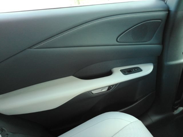 Used 2023 Lexus RX 350 Premium w/ Accessory Package (Z1) FWD image 33