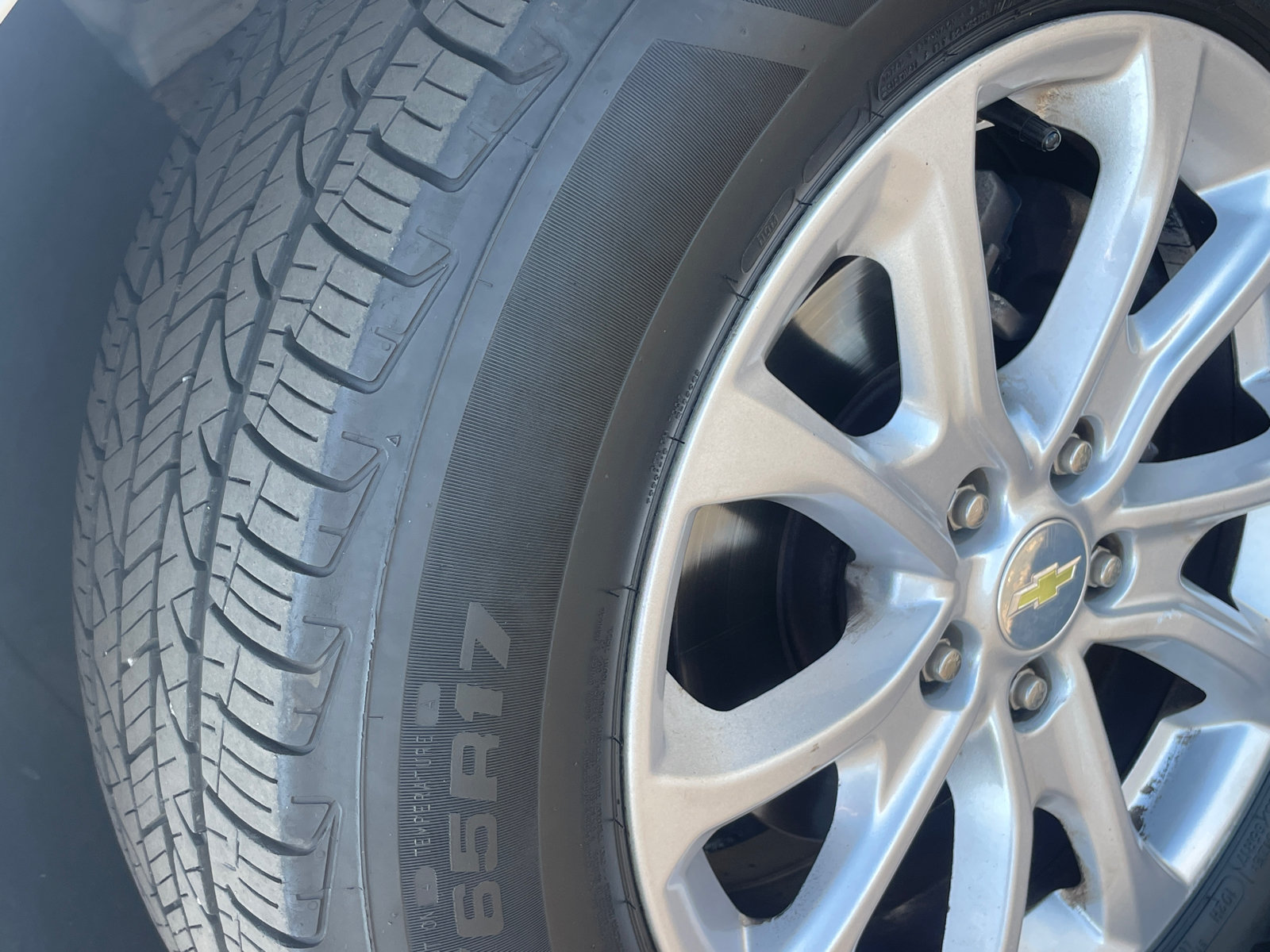 Used 2019 Chevrolet Equinox LT AWD/4WD image 9