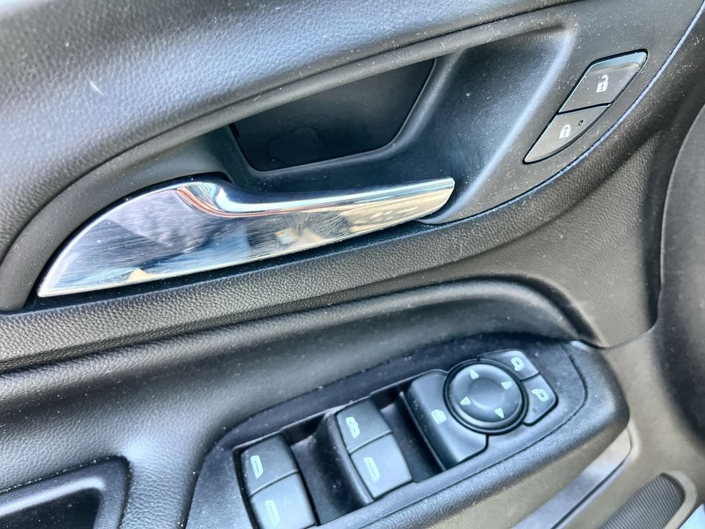Used 2022 Chevrolet Equinox LT AWD/4WD image 22