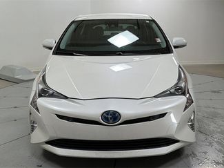 Used 2016 Toyota Prius Four video 2