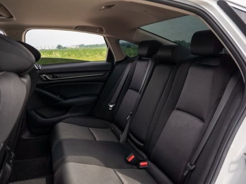 Used 2021 Honda Accord EX image 15