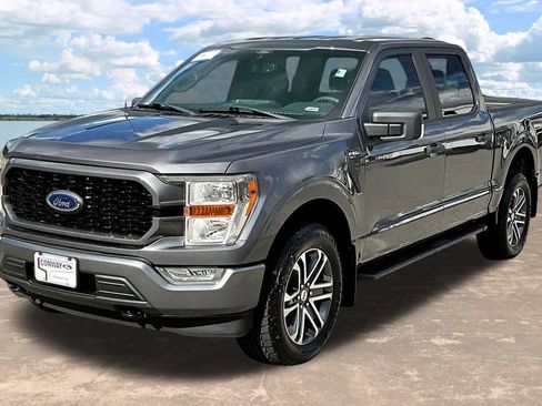 Certified 2021 Ford F150 XL w/ STX Appearance Package AWD/4WD image 4