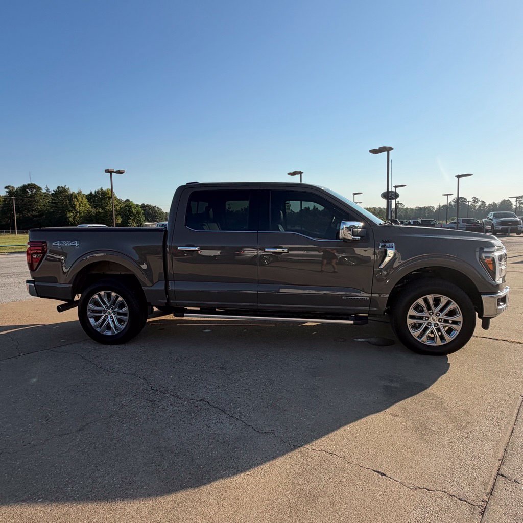 Used 2025 Ford F150 Lariat w/ Equipment Group 501A Mid AWD/4WD image 6