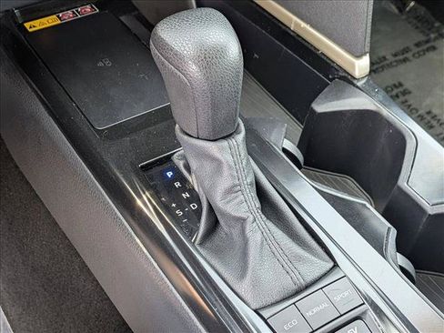 Used 2025 Toyota Camry LE FWD image 12
