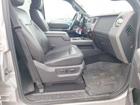 Used 2011 Ford F350 Lariat w/ Chrome Pkg image 9