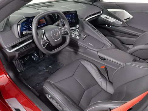 Used 2021 Chevrolet Corvette Stingray w/ Z51 Performance Package image 40