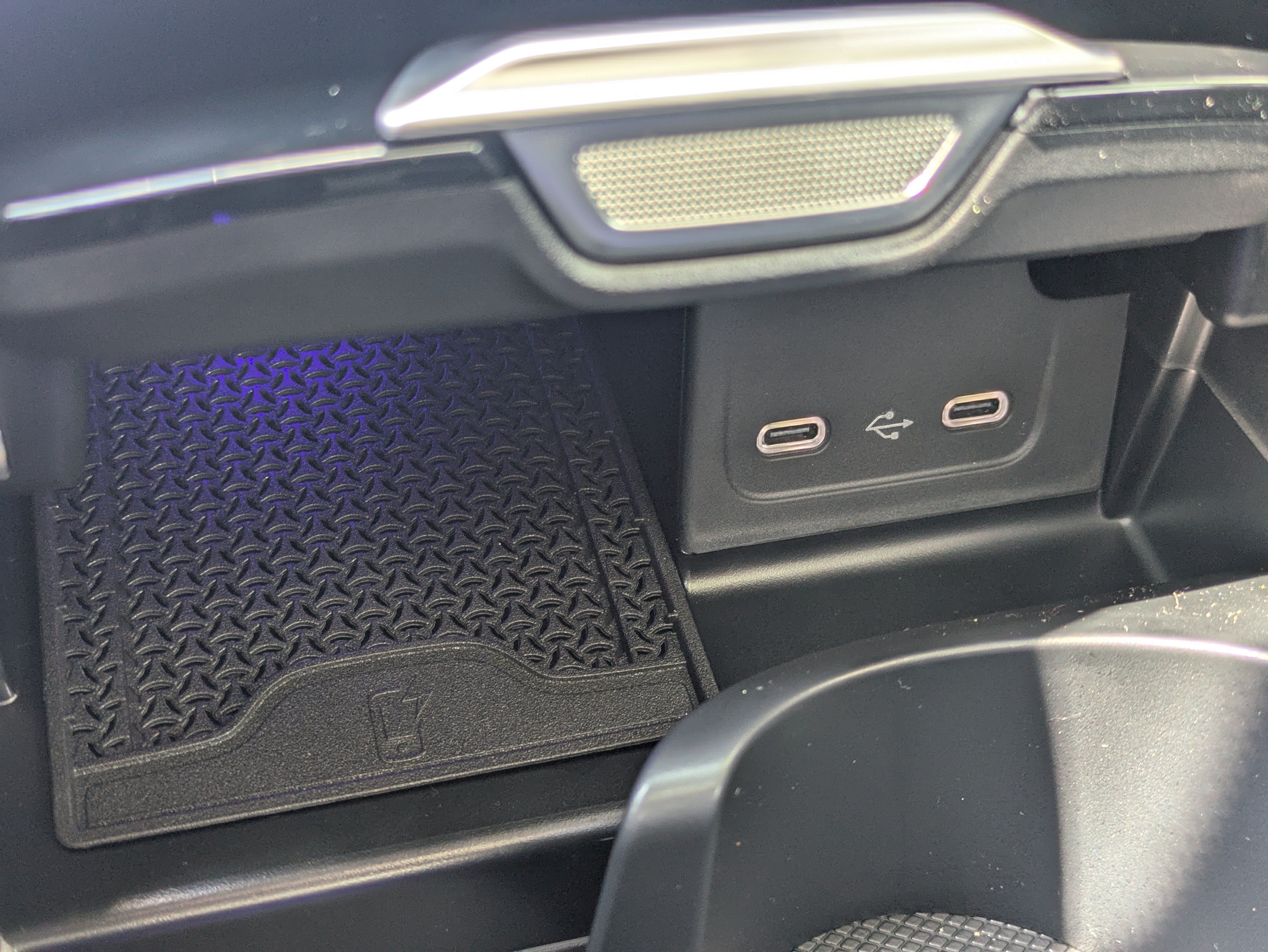 New 2026 Mercedes-Benz C 300 4MATIC Sedan image 21