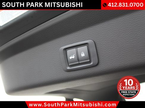 New 2026 Mitsubishi Outlander SE image 26