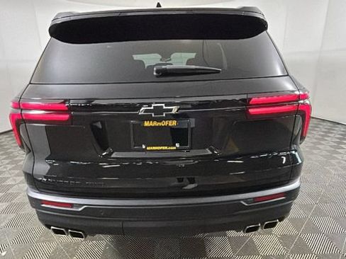 Used 2024 Chevrolet Traverse LS w/ Midnight/Sport Edition AWD/4WD image 4