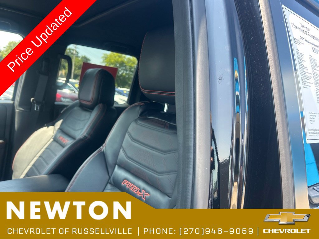 Used 2025 Nissan Frontier 2WD Crew Cab image 5