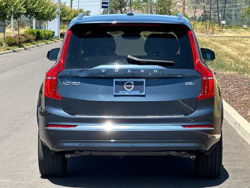 Used 2023 Volvo XC90 B6 Plus w/ Protection Package Premier AWD/4WD image 4